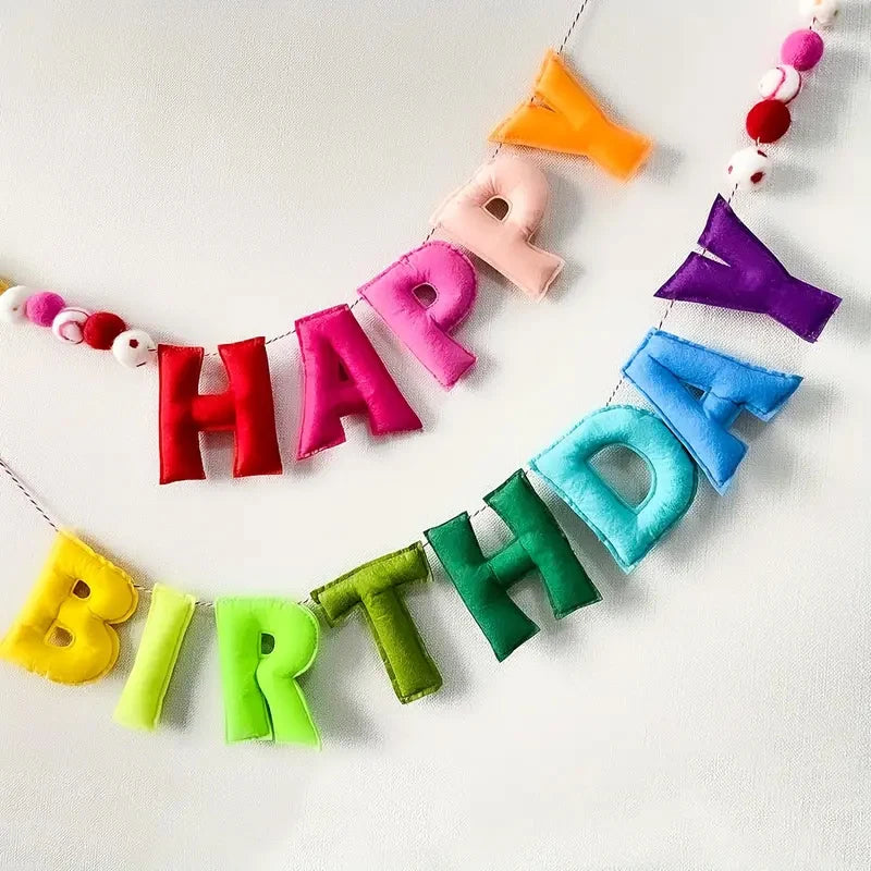 שרשרת "Happy Birthday" צבעונית בתלת-ממד