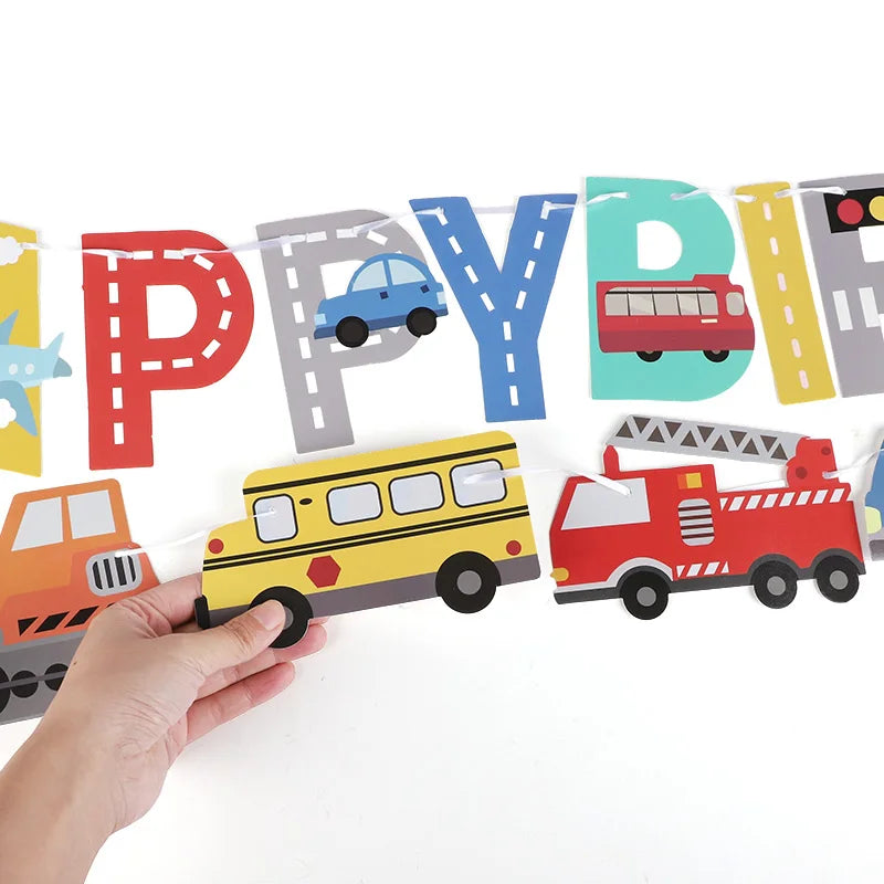 שרשרת "Happy Birthday" עם טרקטורים, כבאית ומשאיות – תמונה 4