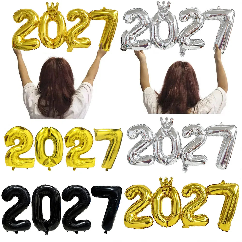 בלוני ספרות "2027" עם כתר – זהב או כסף לסילבסטר