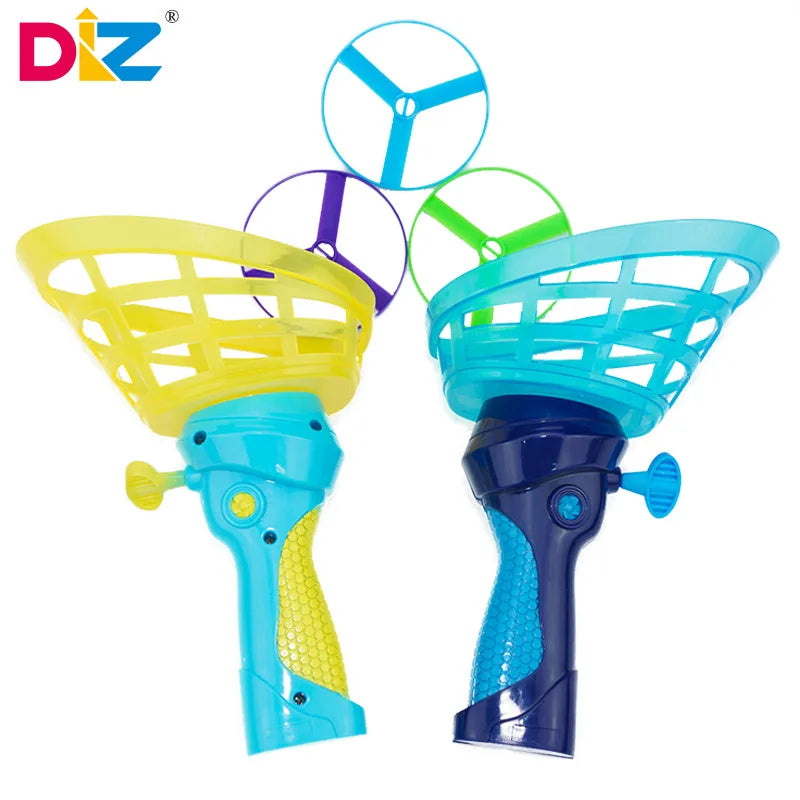 משגר צלחות מעופפות – מושכים וממריאים