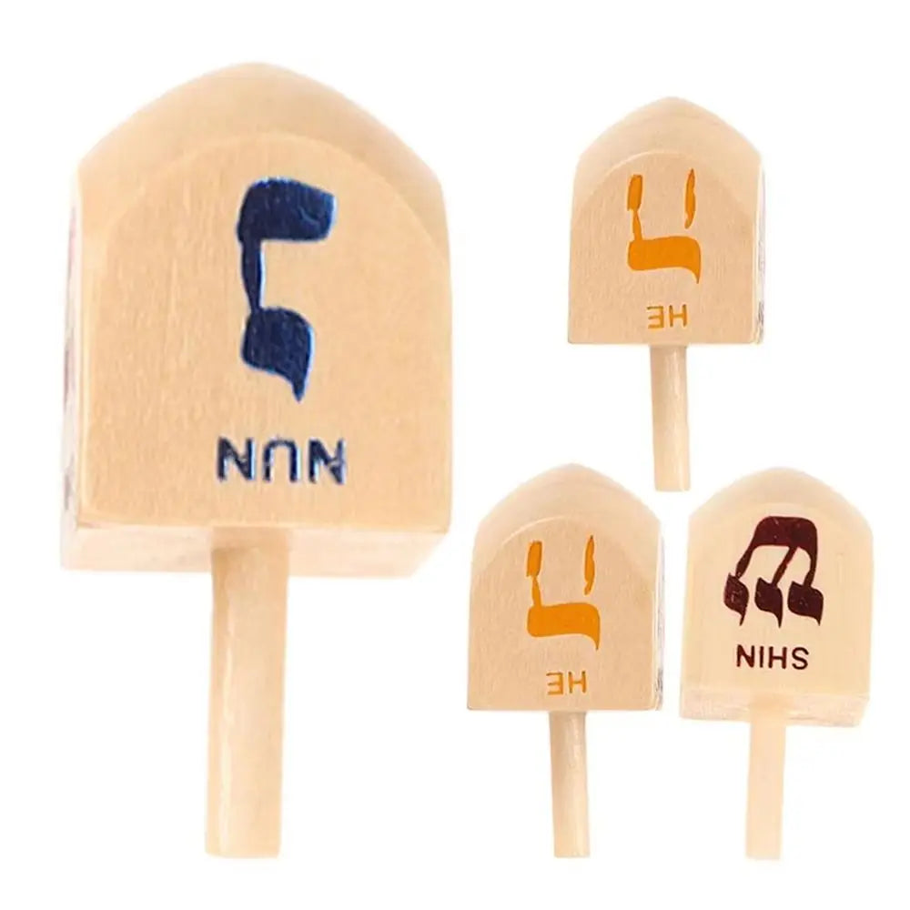 10 סביבונים קטנים מעץ – עם האותיות נ, ג, ה, ש – תמונה 4