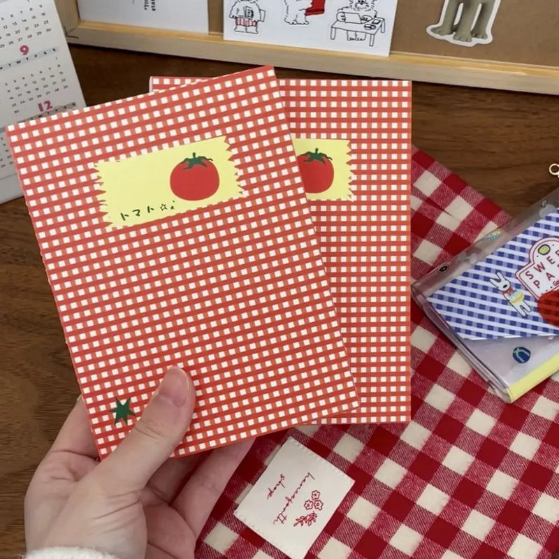 מחברת עבה בעיצוב מפת פיקניק – דפים חלקים, 14×10 ס״מ, 5 צבעים