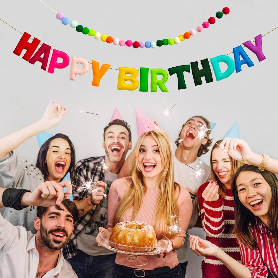 שרשרת "Happy Birthday" צבעונית בתלת-ממד – תמונה 2